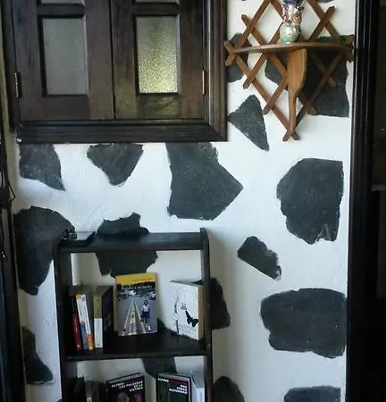 Holiday home Casa Canaria La Moncloa *